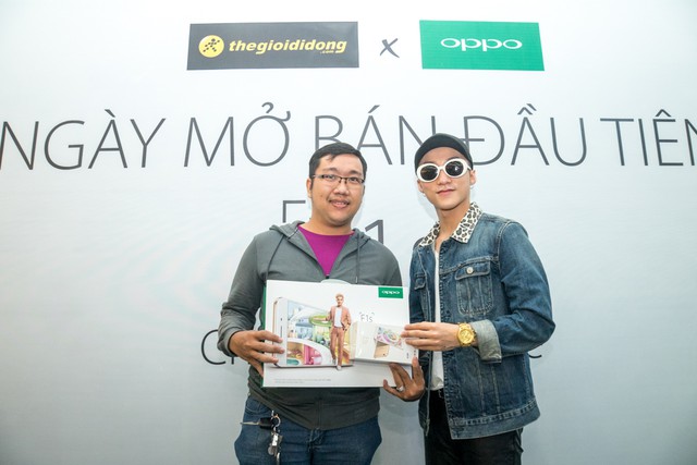 Trong ng&agrave;y mở b&aacute;n đầu ti&ecirc;n, cứ 3 gi&acirc;y c&oacute; 1 m&aacute;y OPPO F1s được b&aacute;n ra - Ảnh 7.