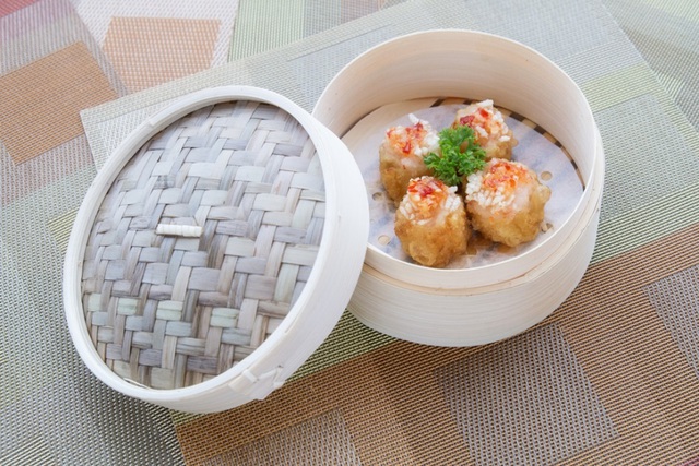 Đ&aacute;nh thức vị gi&aacute;c với Dimsum & Lẩu Hương Cảng ngon ngất ng&acirc;y - Ảnh 3.