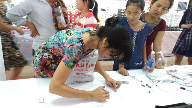 Funny Magic tạo sức h&uacute;t lớn tại hội chợ triển l&atilde;m h&agrave;ng Th&aacute;i Lan - Ảnh 3.