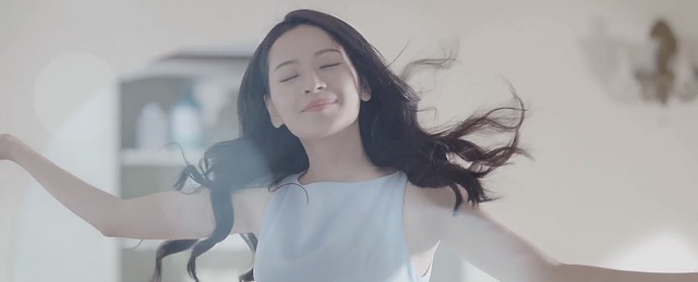 Chi Pu tung MV “Ngày Bồng Bềnh” để “lấn sân” sang âm nhạc? - Ảnh 9.