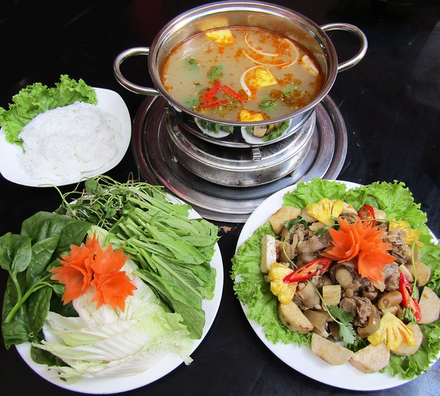 Bò nhúng dấm chuẩn vị Đà Nẵng tại Hà Nội - Ảnh 4.