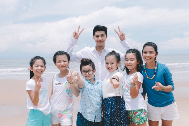 Những khoảnh khắc ấm &aacute;p tại nh&agrave; chung của c&aacute;c b&eacute; The Voice Kids - Ảnh 12.