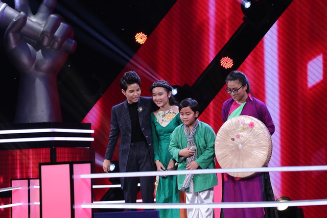 Sau nhiều vòng thi, các bé The Voice Kids ngày càng lột xác tự tin - Ảnh 3.