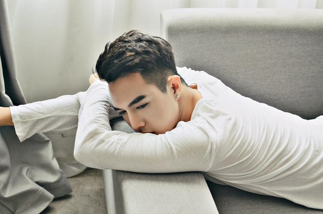 So&aacute;i ca cover Minh Ch&acirc;u tham gia livestream t&acirc;m sự về T&igrave;nh y&ecirc;u thật trong thế giới ảo - Ảnh 2.
