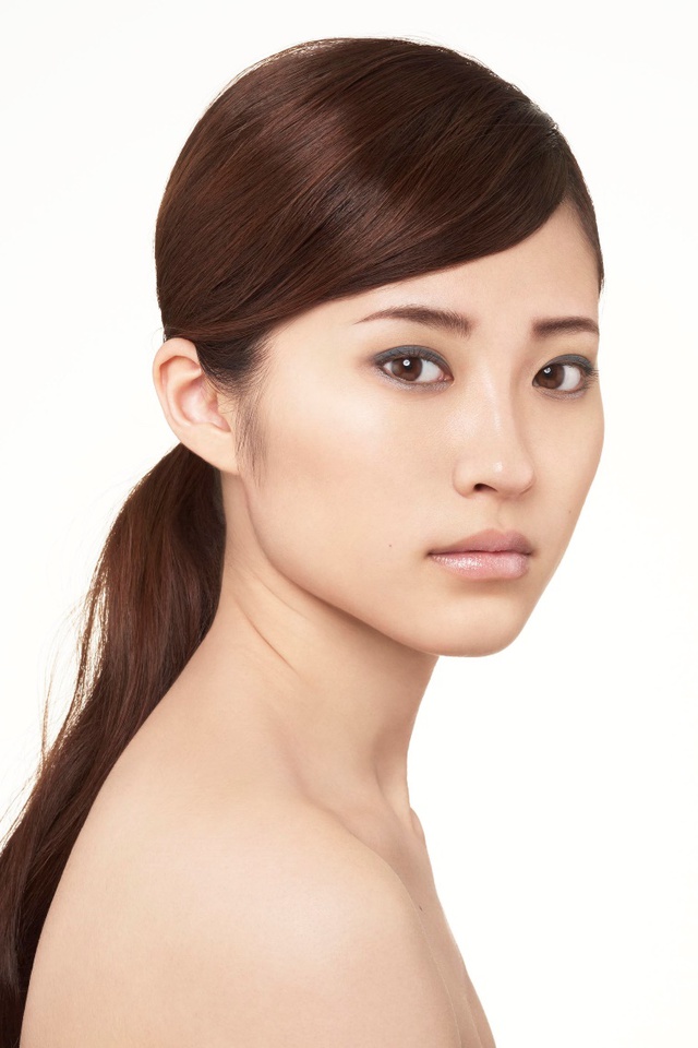 90% vẻ đẹp của khuôn mặt quyết định bởi hàng lông mày - Ảnh 4.