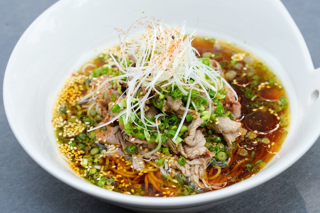 Giới trẻ H&agrave; th&agrave;nh &ldquo;ph&aacute;t sốt&rdquo; với tr&agrave;o lưu ăn m&igrave; Soba tươi - Ảnh 6.