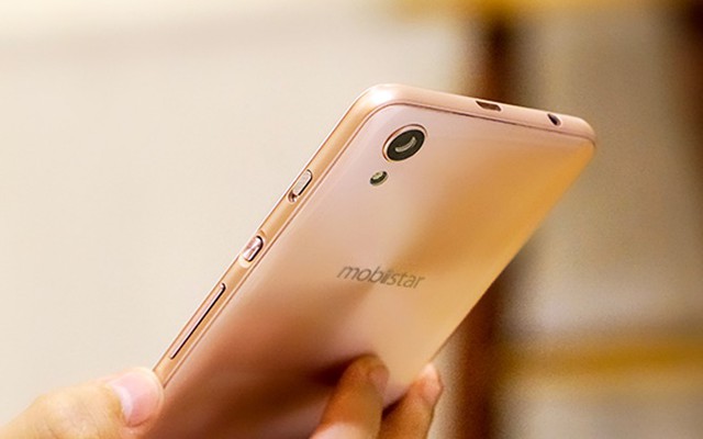 LAI Yuna X: Thiết kế sang trọng, n&uacute;t &ldquo;selfie 20&rdquo; lạ mắt dưới 3 triệu đồng - Ảnh 3.