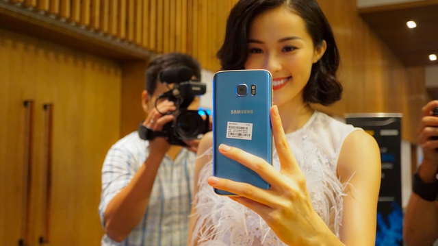 Chính thức mở bán Samsung Galaxy S7 edge xanh coral từ hôm nay, nhận máy vào 12/11, giá 18,49 triệu đồng - Ảnh 6.