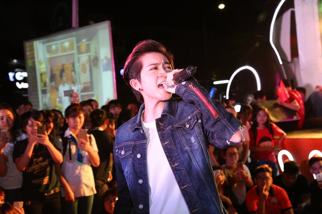 Gil Lê trở lại thời sinh viên với tour diễn âm nhạc “Hòa Chung Nhịp Đập” - Ảnh 8.