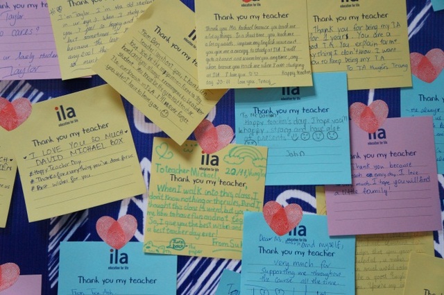 Xúc động những lời cảm ơn từ học trò Việt đến thầy cô nước ngoài - Ảnh 3.