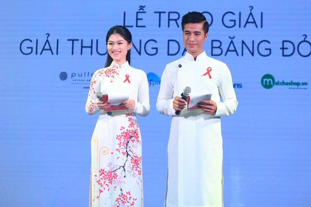 Ngọc Thanh Tâm cùng dàn sao Việt vinh danh những người đẩy lùi bệnh AIDS - Ảnh 1.
