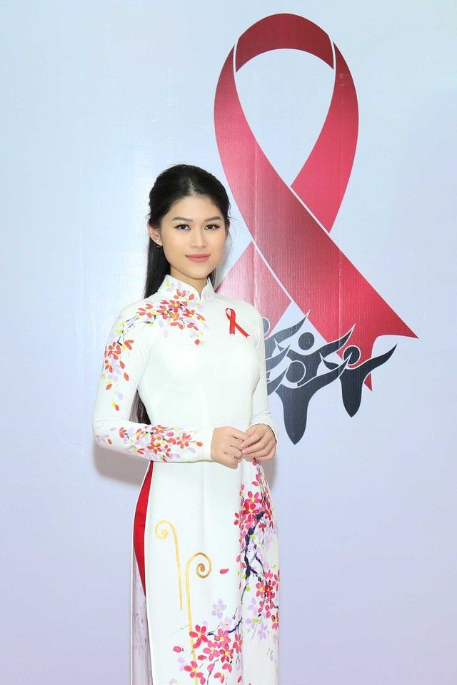Ngọc Thanh Tâm cùng dàn sao Việt vinh danh những người đẩy lùi bệnh AIDS - Ảnh 4.