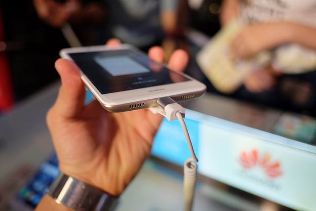Huawei ra mắt dòng smartphone camera kép dành cho giới trẻ - Ảnh 4.
