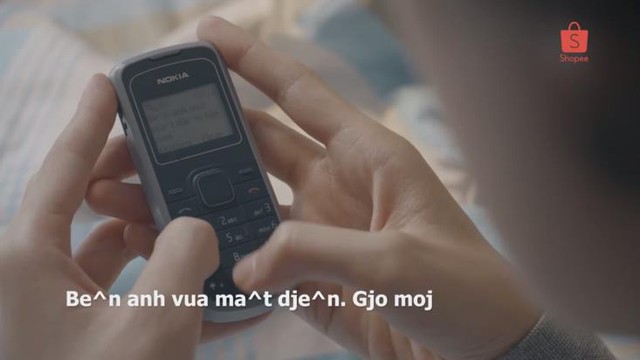 Kỷ niệm kh&oacute; qu&ecirc;n với &ldquo;chiếc điện thoại năm ấy&rdquo; của c&aacute;c thế hệ - Ảnh 3.