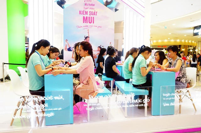 Bắt kịp tr&agrave;o lưu chụp h&igrave;nh 360 cực hot của giới trẻ S&agrave;i th&agrave;nh - Ảnh 8.