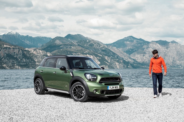 MINI Countryman &ndash; Cơn gi&oacute; lạ cho người Việt - Ảnh 2.