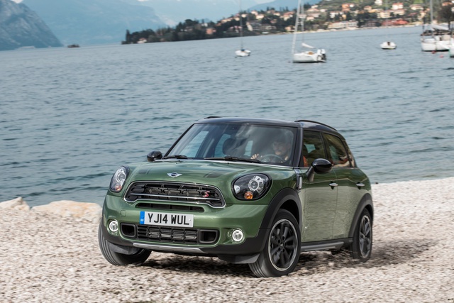 MINI Countryman &ndash; Cơn gi&oacute; lạ cho người Việt - Ảnh 8.