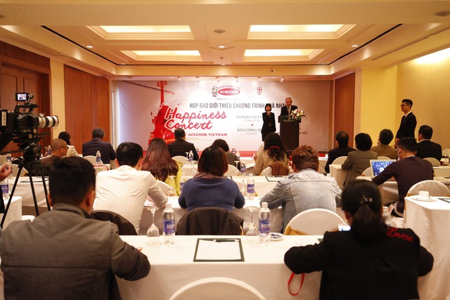 Ho&agrave; nhạc &ldquo;Giai điệu Hạnh ph&uacute;c - Nghe kh&oacute; nhằn nhưng ngầu kh&ocirc;ng tưởng - Ảnh 1.