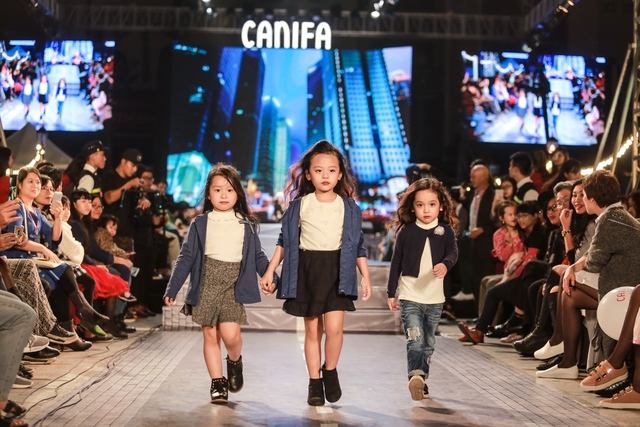 Giới trẻ Hà thành cuồng nhiệt cùng CANIFA – Fashion Street in the City” - Ảnh 4.