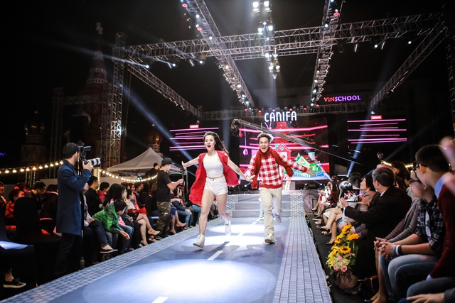Giới trẻ H&agrave; th&agrave;nh cuồng nhiệt c&ugrave;ng CANIFA &ndash; Fashion Street in the City&rdquo; - Ảnh 14.
