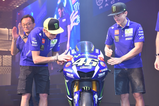 Giới trẻ Sài Gòn đầy năng lượng cùng Monster Energy gặp gỡ huyền thoại MotoGP - Ảnh 1.