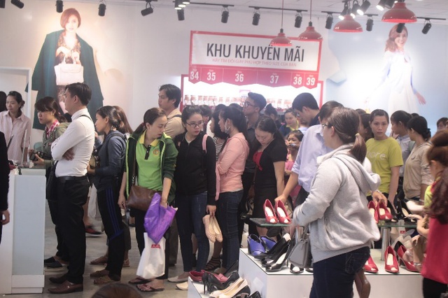 Sau Biti’s, thêm một thương hiệu giày Việt thách thức các “ông lớn” quốc tế - Ảnh 1.