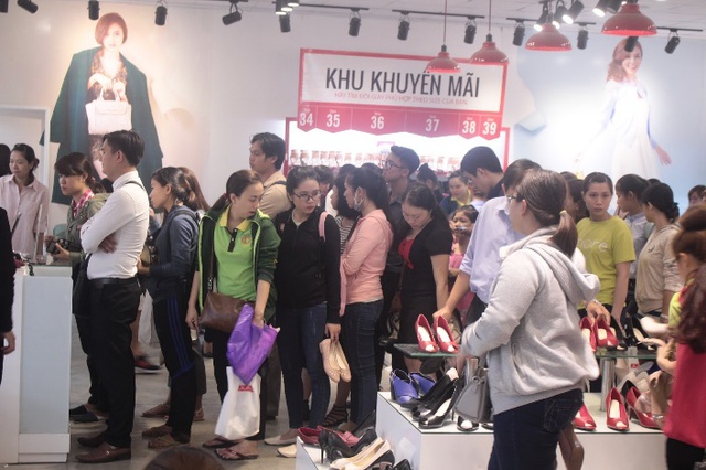Sau Biti&rsquo;s, th&ecirc;m một thương hiệu gi&agrave;y Việt th&aacute;ch thức c&aacute;c &ldquo;&ocirc;ng lớn&rdquo; quốc tế - Ảnh 1.