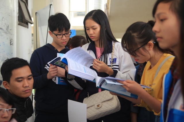 “Bỏ túi” phương pháp ôn thi siêu tốc trước kỳ thi THPT Quốc Gia - Ảnh 2.