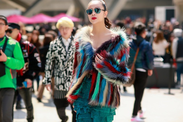 Sella Trương thân thiết bên siêu mẫu Hàn tại Seoul Fashion Week - Ảnh 3.