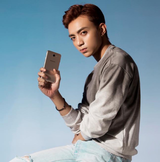Soobin Hoàng Sơn chính thức đầu quân cho Samsung - Vũ khí mới giúp Samsung chinh phục giới trẻ - Ảnh 1.