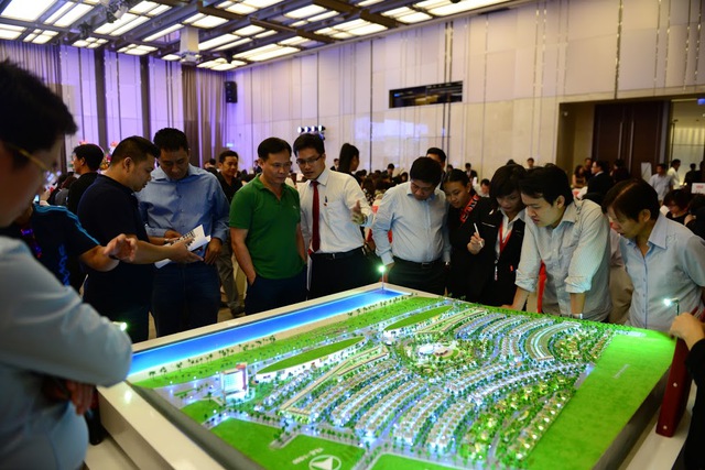 Sôi động chọn mua Queen Pearl