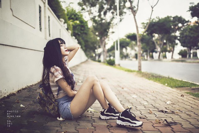 Pi Jumy - C&ocirc; n&agrave;ng nhỏ nhắn với 4 b&iacute; k&iacute;p chụp ảnh vi diệu - Ảnh 4.