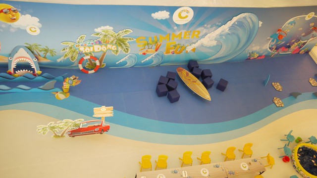 Crescent Mall mang biển xanh, c&aacute;t trắng về với th&agrave;nh phố - Ảnh 1.