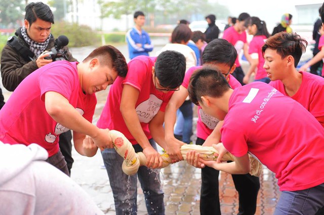Giải mã độ hot của bốn kiểu trường cấp 3 “nhà người ta” - Ảnh 5.