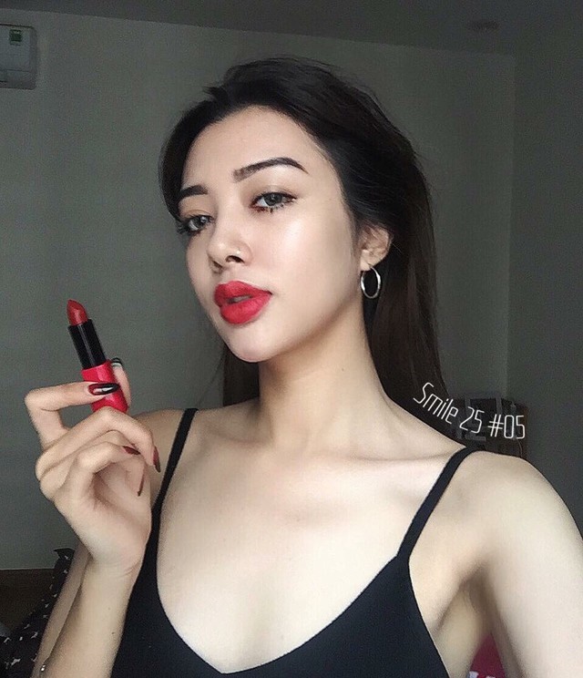 Smile25 quả cao tay khi một lần nữa đốn gục tim c&aacute;c c&ocirc; n&agrave;ng bằng son thỏi vỏ đỏ - Ảnh 20.