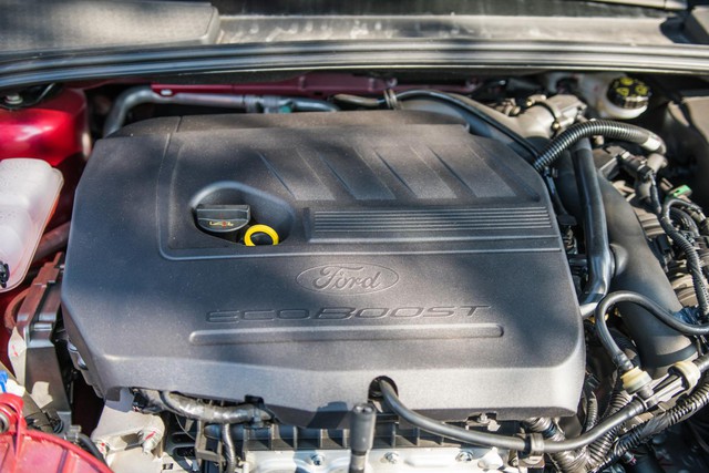 Ford Focus Trend trở lại “ngoạn mục” với động cơ Ecoboost - Ảnh 1.