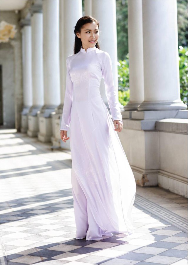 Bay bổng c&ugrave;ng họa tiết Henna tr&ecirc;n &aacute;o d&agrave;i nữ sinh - Ảnh 2.