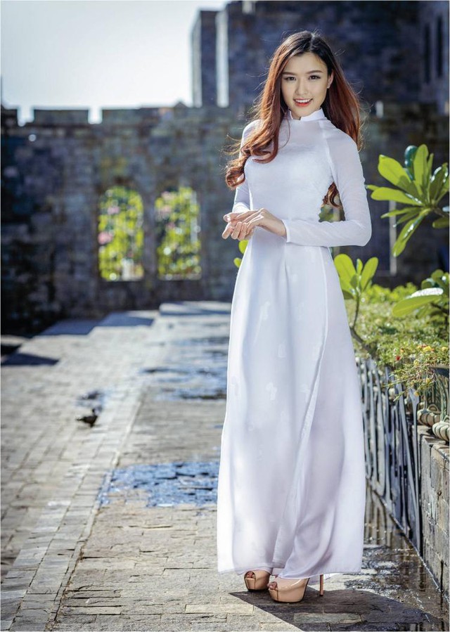 Bay bổng c&ugrave;ng họa tiết Henna tr&ecirc;n &aacute;o d&agrave;i nữ sinh - Ảnh 9.