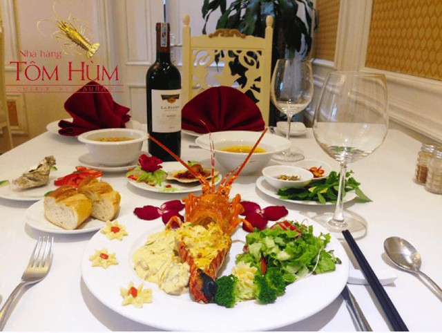 Kh&aacute;m ph&aacute; l&yacute; do khiến giới trẻ n&ocirc; nức check-in tại nh&agrave; h&agrave;ng t&ocirc;m h&ugrave;m - Ảnh 3.