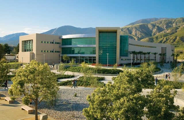 Du học Mỹ tại ĐH California, San Bernardino với chi phí Việt - Ảnh 1.