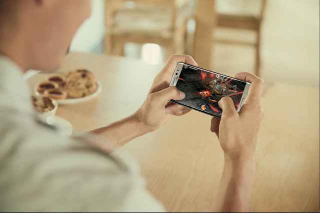 D&aacute;m nghĩ lớn, Galaxy Note7 g&acirc;y cho&aacute;ng với hồ sơ #FirstSevenJobs cực ho&agrave;nh tr&aacute;ng - Ảnh 7.