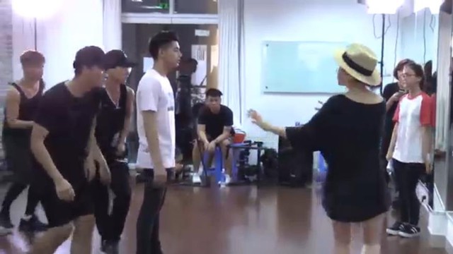 Những c&aacute;ch cổ vũ Noo Phước Thịnh trước thềm Asia Song Festival - Ảnh 3.