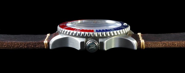 Ngắm chiếc đồng hồ phong cách vintage đến từ Ý được lắp ráp thủ công vừa ra mắt tại Việt Nam - Ảnh 4.