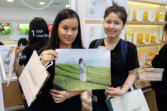 Innisfree khai trương cửa hàng đầu tiên tại TP.Hồ Chí Minh, được đông đảo giới trẻ quan tâm, ủng hộ - Ảnh 7.