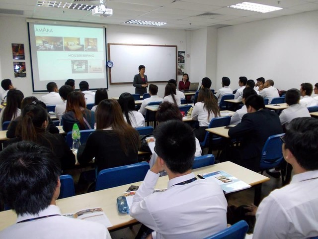 Tuần lễ tư vấn du học cùng Học viện Quản lý Nanyang của Vinahure - Ảnh 4.