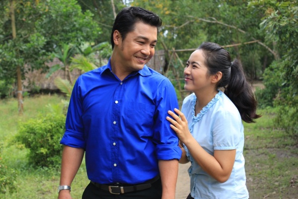 L&yacute; H&ugrave;ng bỏ vợ gi&agrave;u về qu&ecirc; cắm c&acirc;u 6