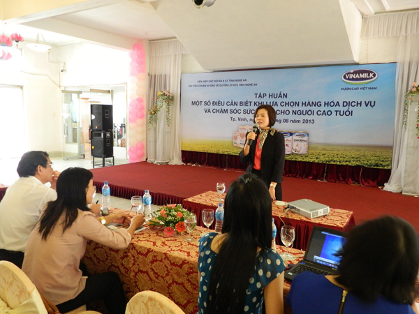 Vinamilk chăm sóc sức khoẻ người cao tuổi Nghệ An, Thanh Hóa 3 Vinamilk chăm sóc sức khoẻ người cao tuổi Nghệ An, Thanh Hóa 3
