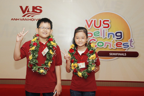 Sôi nổi vòng bán kết cuộc thi VUS SPELLING CONTEST 2