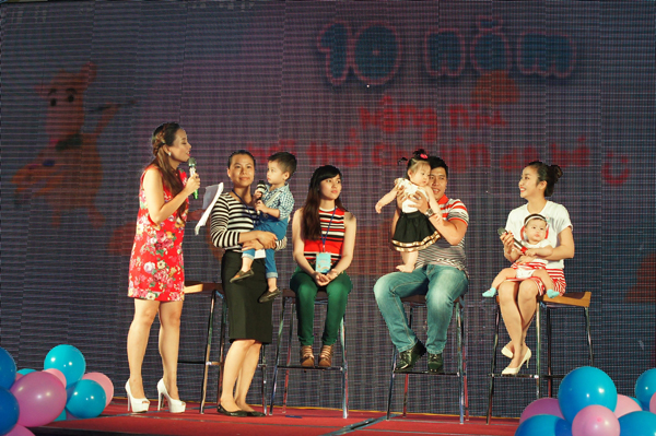 Ốc Thanh Vân tích cực tham gia giao lưu chăm sóc da cho con 4