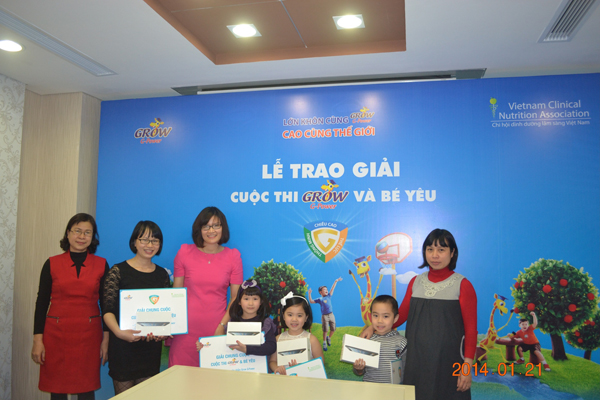 Cao, khỏe, th&ocirc;ng minh c&ugrave;ng &ldquo;Grow v&agrave; b&eacute; y&ecirc;u&rdquo;    1